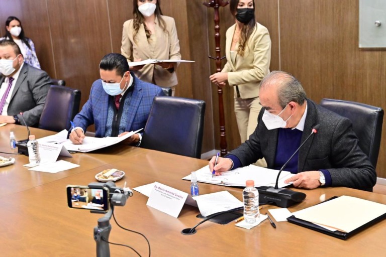 Van en el Congreso local por la transformación social de la educación