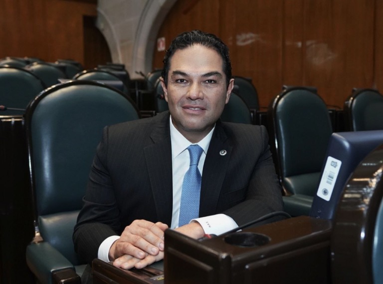 DIPUTADOS DE MORENA SE NIEGAN A APROBAR EL PRESUPUESTO DE EGRESOS E INGRESOS DEL GOBIERNO DEL ESTADO DE MÉXICO