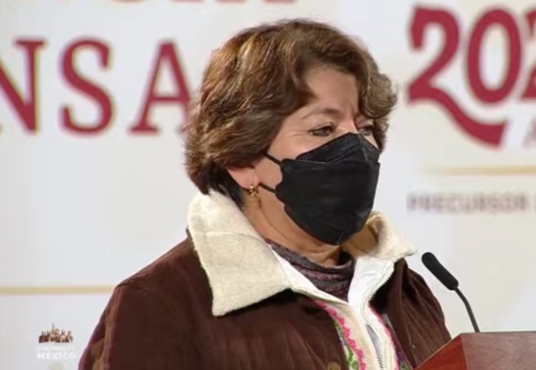 Delfina Gómez presenta colección de libros por centenario de la SEP