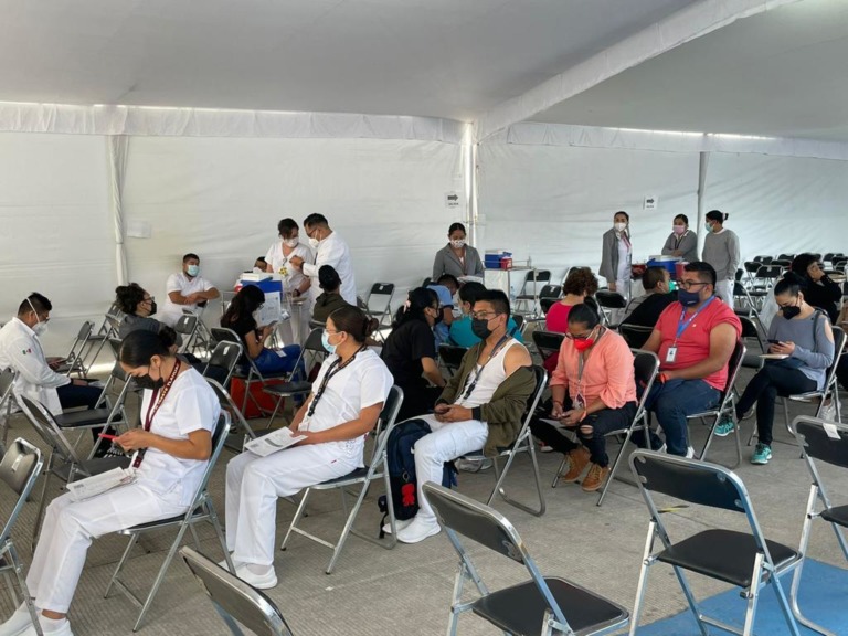 Aplicará IMSS Edomex Oriente dosis de refuerzo contra COVID-19 a personal de salud