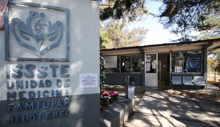 Reubicará el ISSSTE a personal médico para apoyar en hospitales de primer nivel