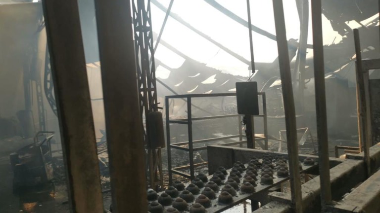 La madrugada de este jueves 20 de enero el fuego volvió a reavivarse