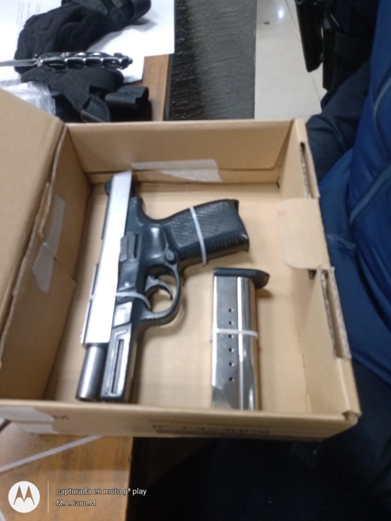 POLICÍA DE TEXCOCO ASEGUARON A DOS PRESUNTOS RESPÓNSABLES DE LESIONES POR DISPARO DE ARMA DE FUEGO