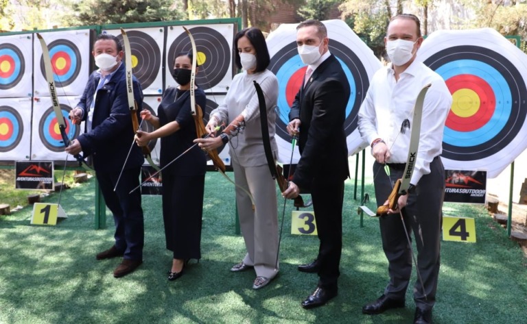 CREAR CONCIENCIA, NO ABANDONARLOS Y ESTERILIZAR A SUSCANINOS, PARA UNACDMX MEJOR.