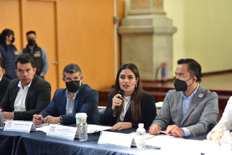 REPRUEBA MH PERSECUCIÓN POLÍTICA CONTRA FUNCIONARIA DE  LA ALCALDÍA