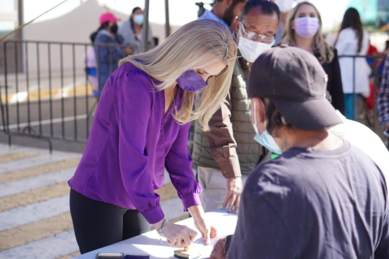 Concluye Huixquilucan aplicación de terceras dosis en personas de más de 18 años