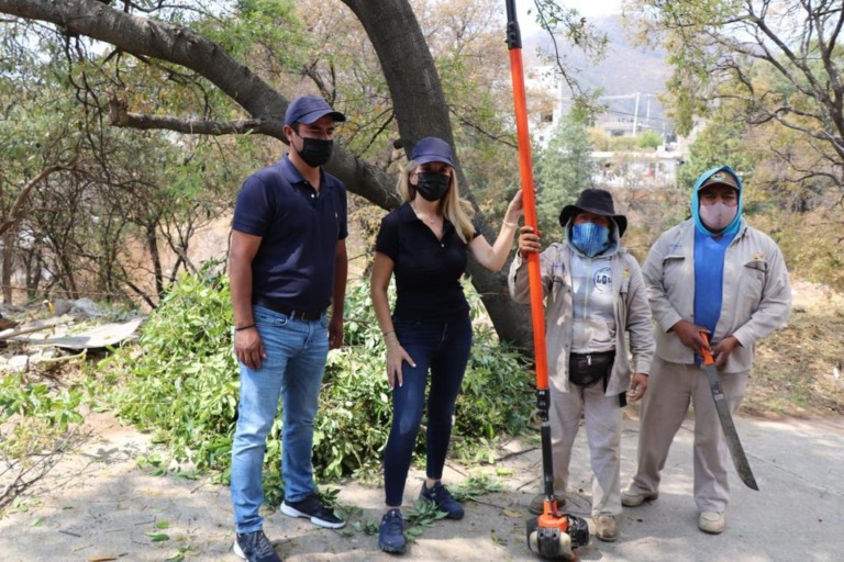 HUIXQUILUCAN REALIZA LIMPIEZA DE DRENAJES Y CALLES PARA SALVAGUARDAR LA VIDA Y BIENES DE LA POBLACIÓN