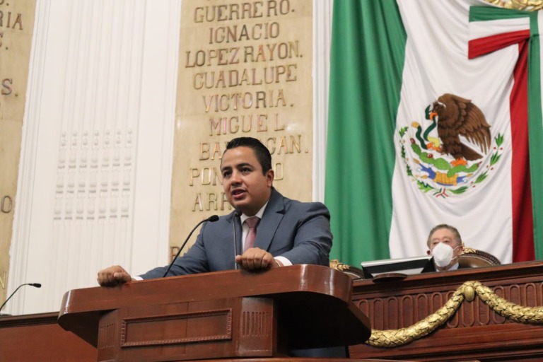 Urge Morena campañas de detección temprana de la sordera y fomento a la salud auditiva