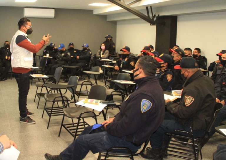 CAPACITAN EN DERECHOS HUMANOS A TODOS LOS POLICÍAS DE ÁLVARO OBREGÓN