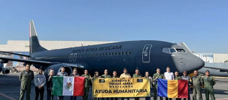 Avión con mexicanos que huyeron de Ucrania regresa este jueves