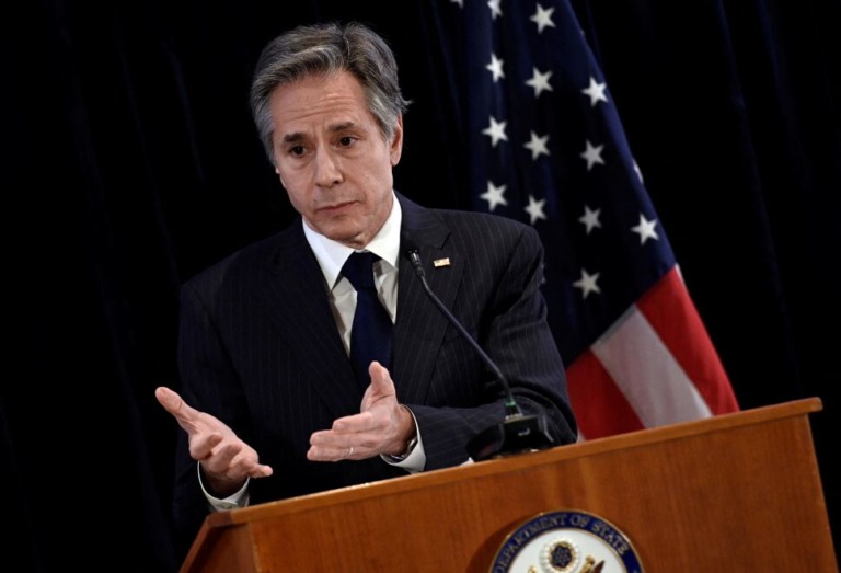 Blinken llega a Polonia; anuncia 2 mil 750 mdd de ayuda para crisis humanitaria