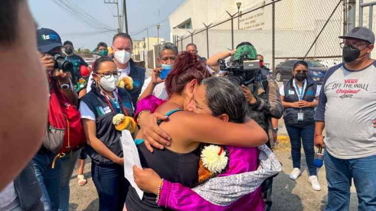 Tras 16 años de prisión indígena mazahua fue liberada Ley de Amnistía en Edoméx