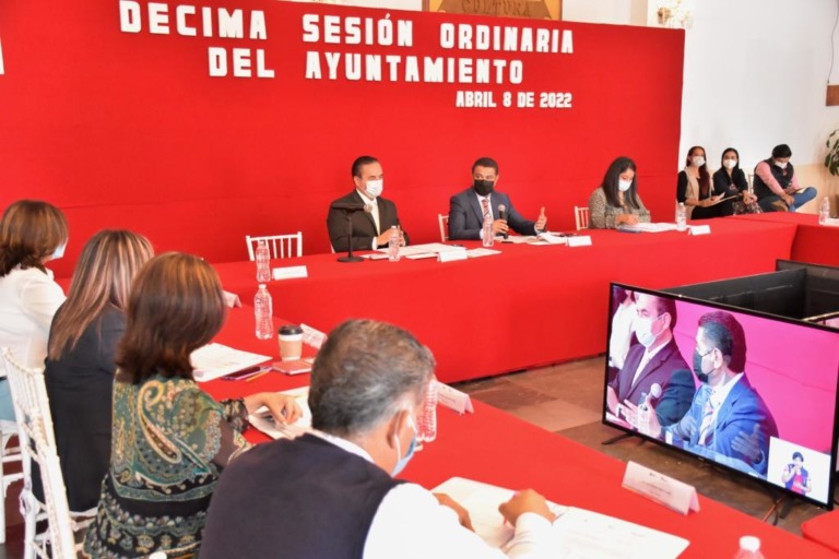 Tlalnepantla implementa programas de regularización para los propietarios de fosas de panteones municipales