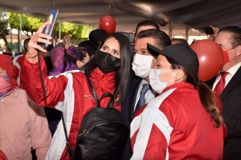 Aumento salarial de 6% para más de mil 100 trabajadores sindicalizados en Tlalnepantla 