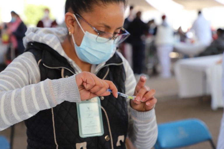 Se realiza la jornada de vacunación en Tecámac para personas rezagadas