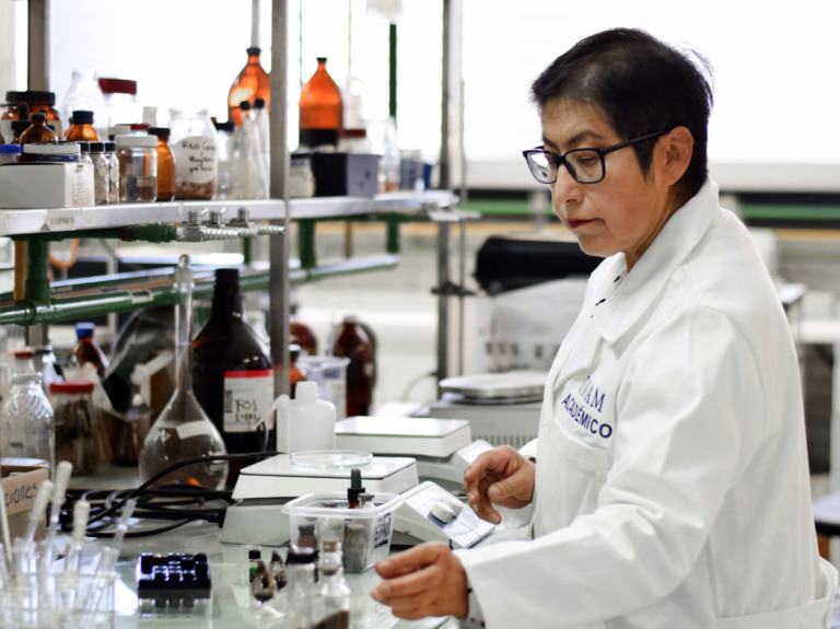 CON NANOTECNOLOGÍA DESCONTAMINAN AGUA Y RECUPERAN PETRÓLEO