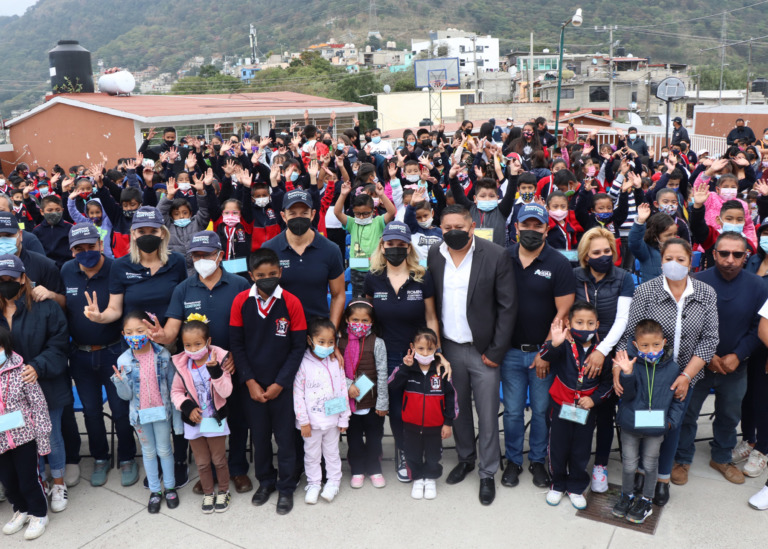 AVANZA EN HUIXQUILUCAN EL PROGRAMA DE CAPTACIÓN DE AGUA DE LLUVIA EN ESCUELAS PÚBLICAS