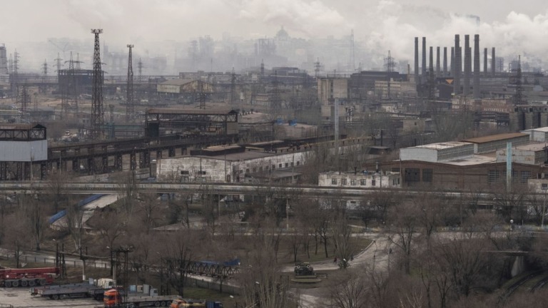 Rusia presume victoria “total” en Mariúpol