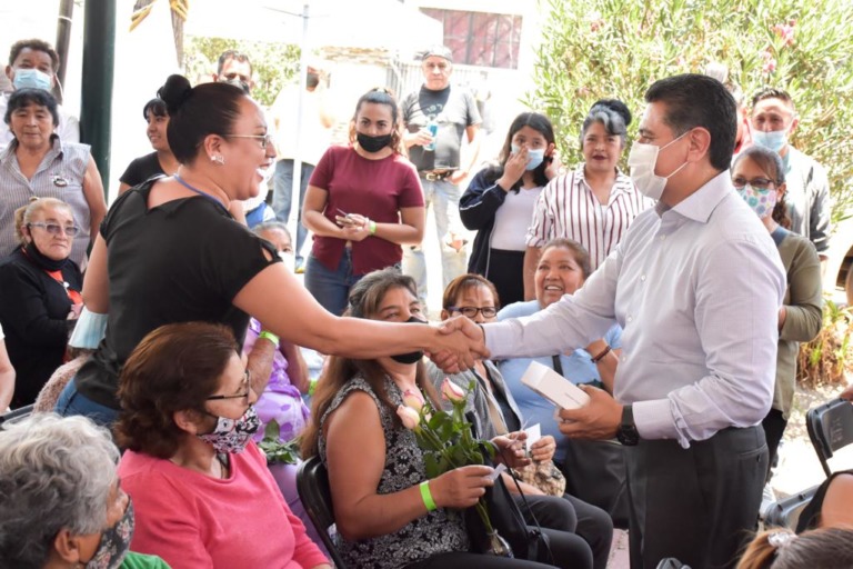 Tlalnepantla festejó a más de 45 mil mamás por el día de las madres