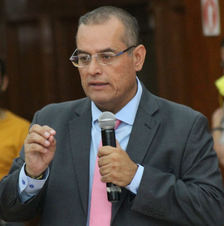 Es una represión el detener a los manifestantes por cerrar vías de comunicación