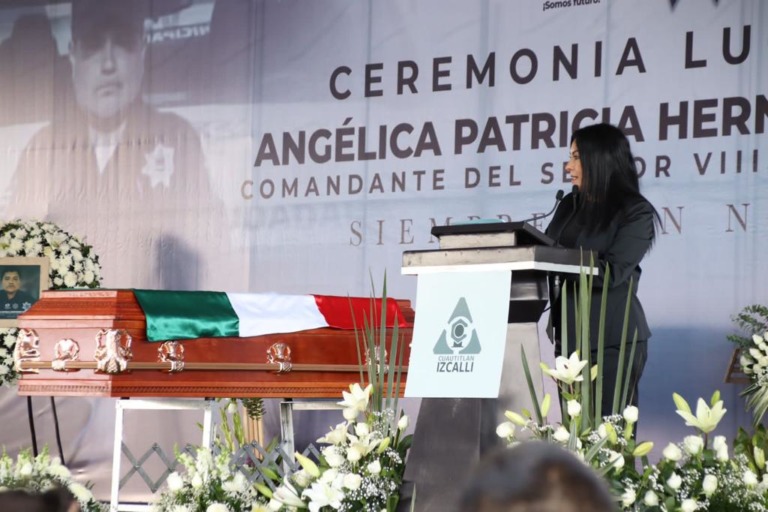 CEREMONIA LUCTUOSA EN HONOR A LA COMANDANTE ANGÉLICA PATRICIA HERNÁNDEZ MIRANDA