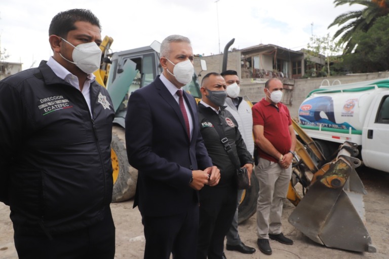 Autoridades de Ecatepec aseguran toma clandestina de agua y detienen a 6 presuntos ‘huachicoleros’