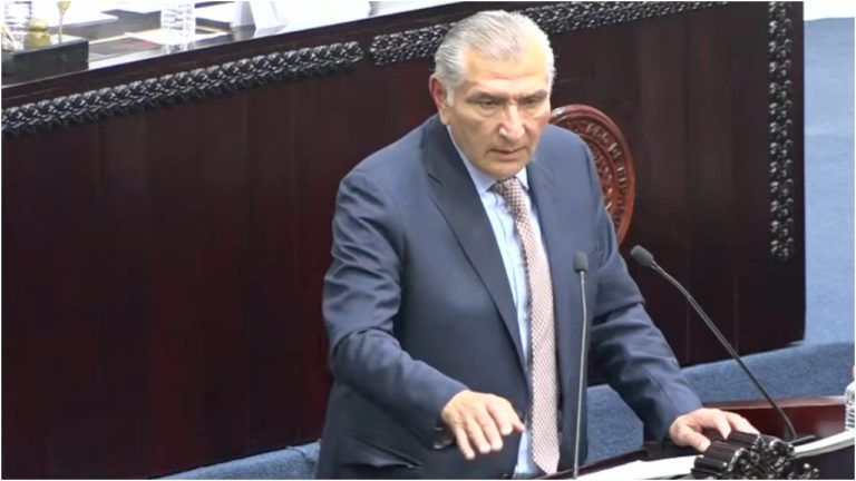 Suma Adán Augusto López Hernández 2 gobernadores que lo apoyan para la candidatura presidencial