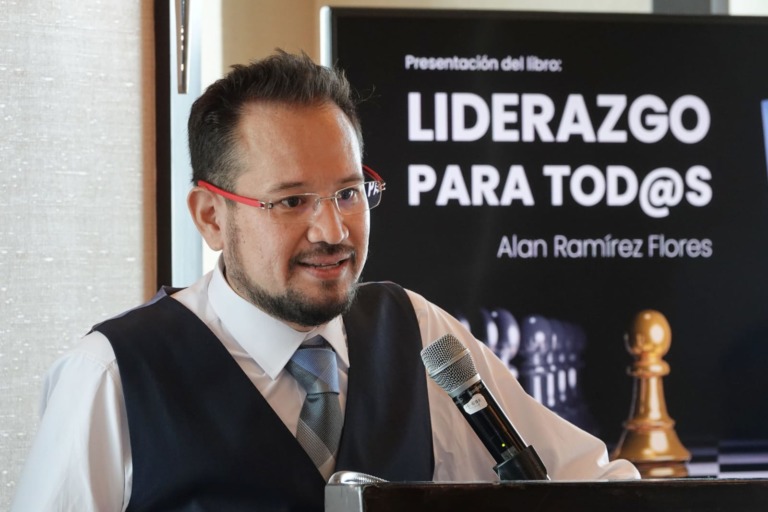 Presentan Libro “Liderazgo para Tod@s”