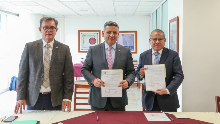 Acuerdan IPN y SNTE aumento salarial de 4.5 por ciento al Personal de Apoyo y Asistencia a la Educación  