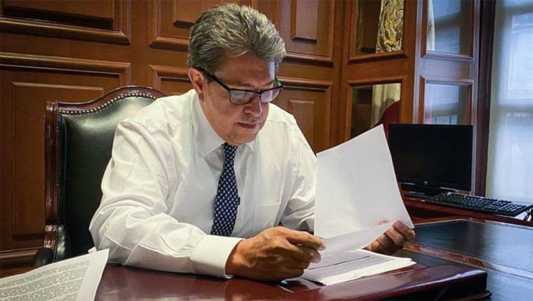 Urge legislar y aplicar normas estrictas en materia de ciberseguridad: Ricardo Monreal