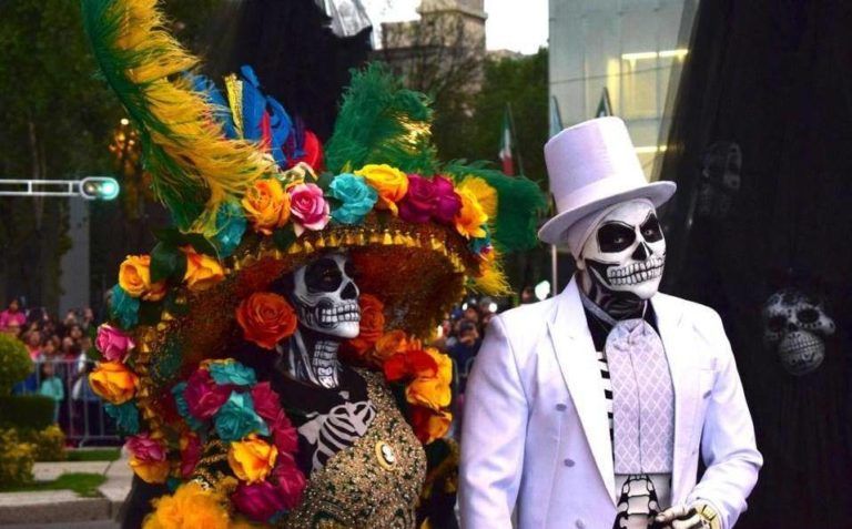 Así fue ‘La Mega Procesión de las Catrinas’ que invadió a la CDMX