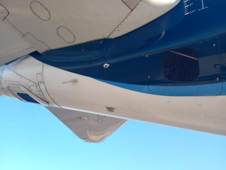Balean avión de Aeroméxico y un Boeing 737 de la Fuerzas Armadas en Culiacán