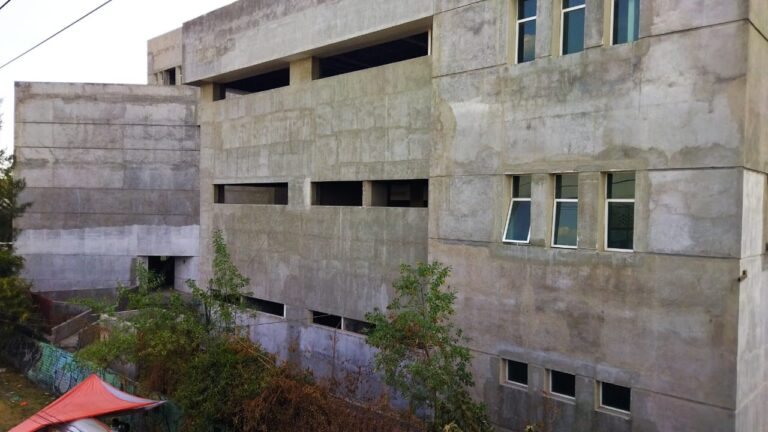 Negligencia del GEM por no cumplir con el sistema de salud del Edoméx