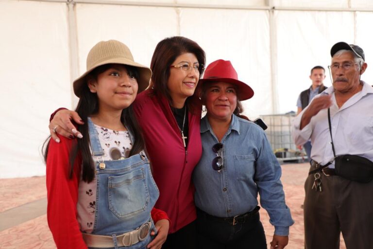 La Alcaldesa de Tecámac Cierra el 2022 como la Mejor Evaluada del Estado de México