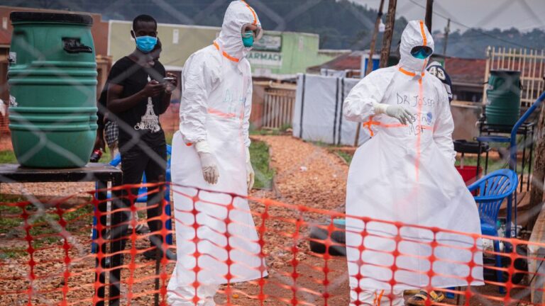 "La controlamos con éxito": OMS anuncia el fin de la epidemia del Ébola en Uganda