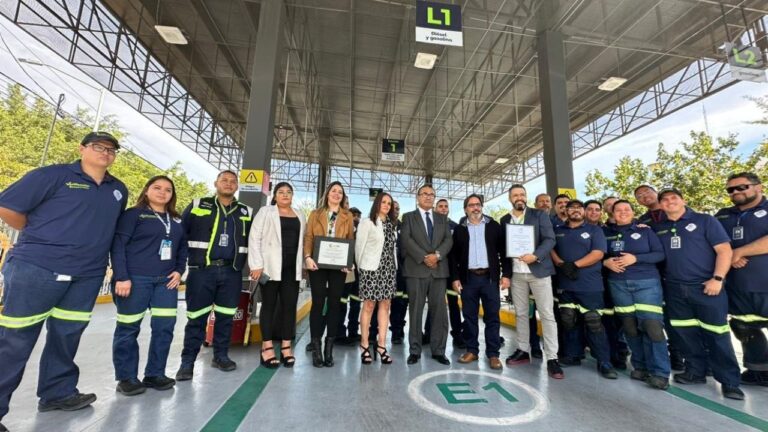 EMA acredita el primer centro de verificación vehicular en Jalisco