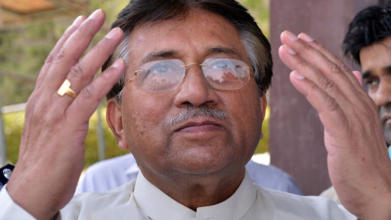 Muere Pervez Mucharraf expresidente de Pakistán, a los 79 años