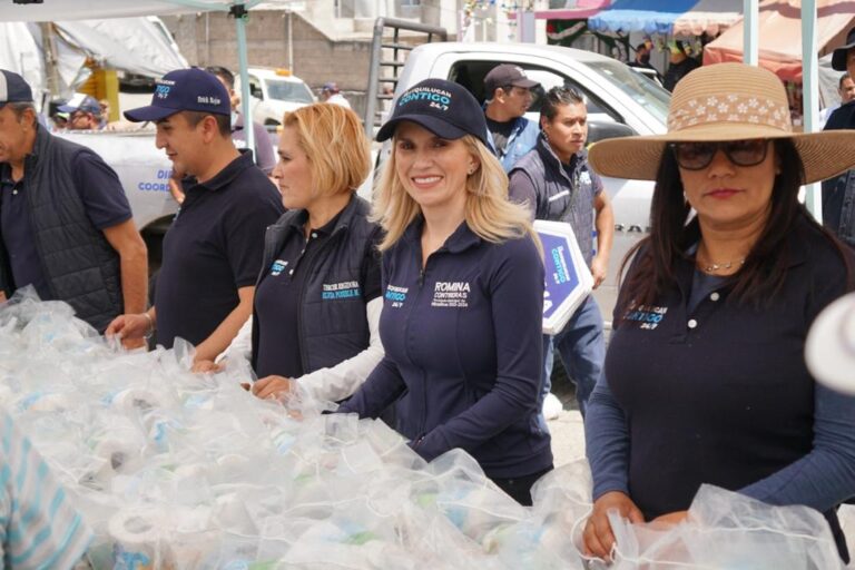 Entrega Romina Contreras apoyo alimenticio a tres comunidades a través de Huixquilucan Contigo 24/7