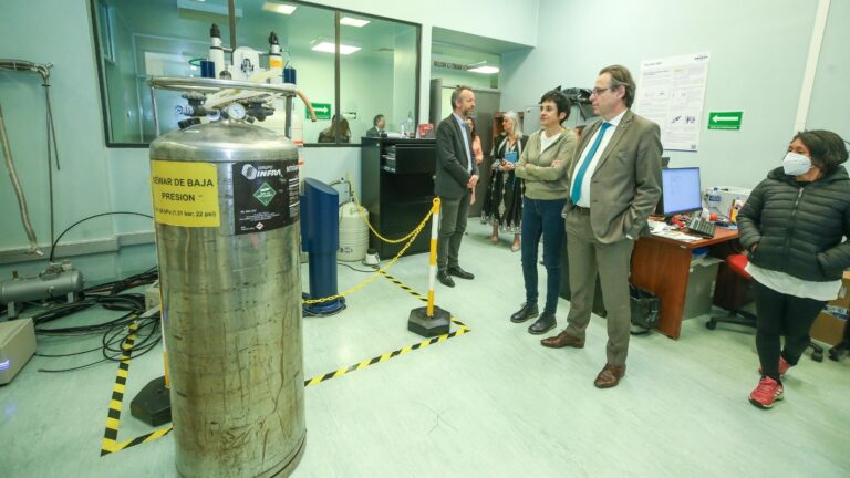 Formaliza IPN alianza con el centro de investigación más importante de Francia 