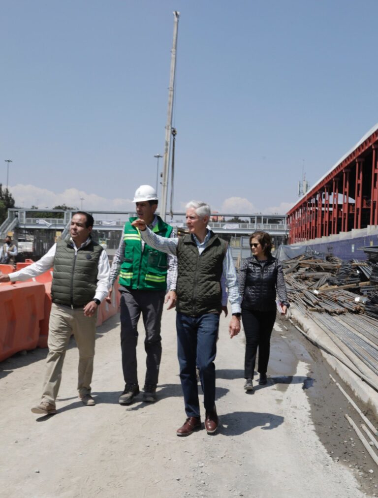 Supervisa Alfredo Del Mazo Maza construcción del trolebús Santa Martha–Chalco