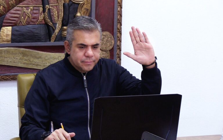 Ecatepec aprueba regularización de 5 colonias para brindar certeza legal a 3 mil habitantes