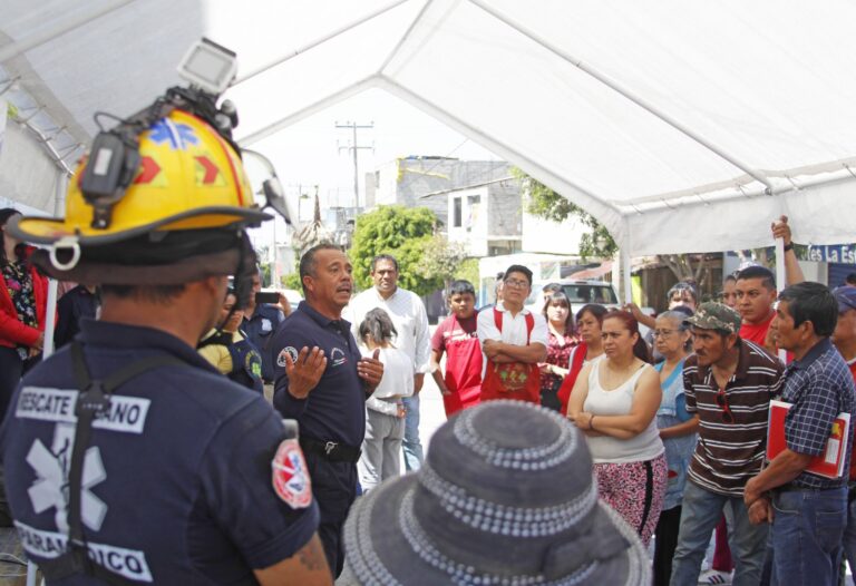 Ecatepec realizan simulacro para prevenir incendios y derrames tóxicos en zonas urbanas