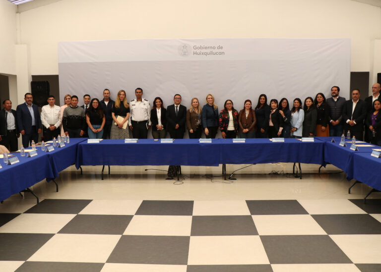  Rinden protesta nuevos integrantes del SIPINNA Huixquilucan 