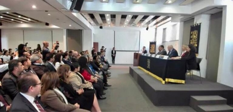 Firman convenio de colaboración con la FES Acatlán