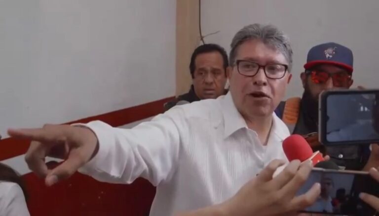 Morena sentó bases para que no regresen los gobiernos autoritarios y corruptos, afirma Ricardo Monreal