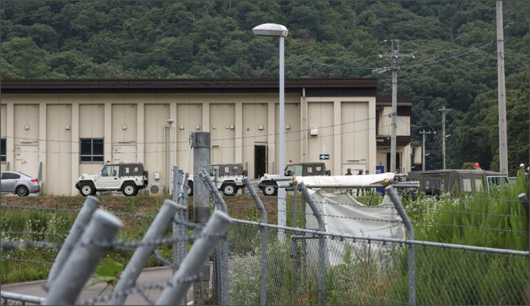 Tiroteo en campo de disparo militar en Japón deja 2 muertos