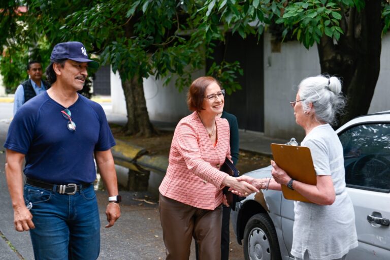 Atiende Angélica Moya peticionesdel programa ‘Martes Ciudadano’