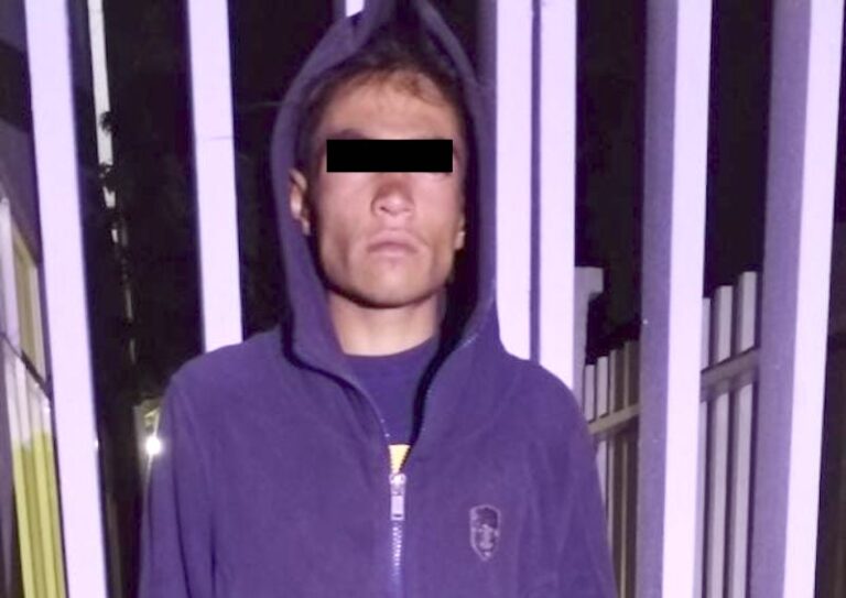 Policía de Ecatepec detiene a sujeto acusado de maltrato animal