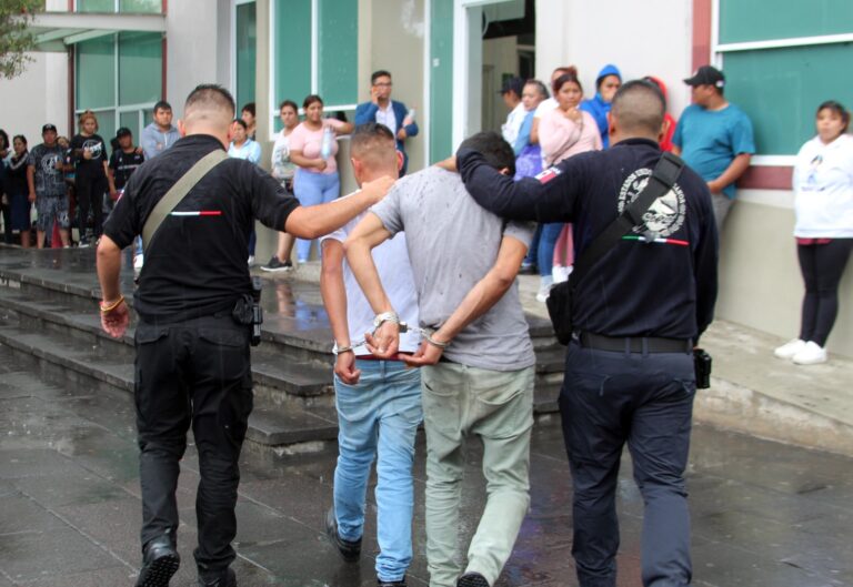 Policía de Ecatepec captura a célula delictiva relacionada con 21 asaltos a tiendas Oxxo