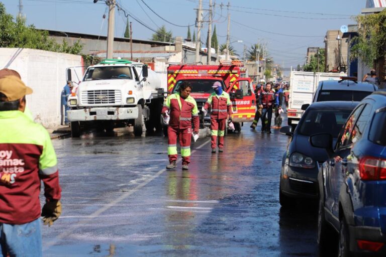 Más de 120 trabajadores realizaron las labores de limpieza en San Pedro Atzompa tras fuertes lluvias